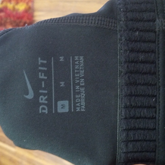 Nike black sports bra size M - Picture 5 of 5